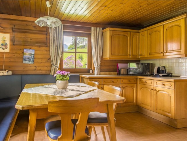 Wohnküche mit Essecke